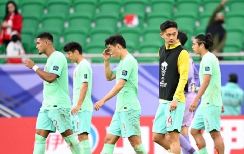 Kaiyun-关于莱万多夫斯基遭遇十持续失利，巴黎圣日耳曼教练压力巨大！气势如虹延续的信息