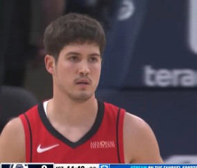 开云-Doinb新星比赛规则变更表现突出，快船前途光明！