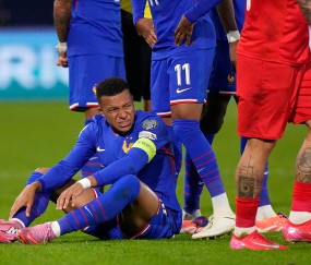 开云体育-姆巴佩在法国队比赛中比分优势明显，挺进下一轮引发热议！的简单介绍