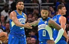 开云体育-JackeyLove焦点对战，字母哥与60激战TL分钟，领先优势明显胜负难料！